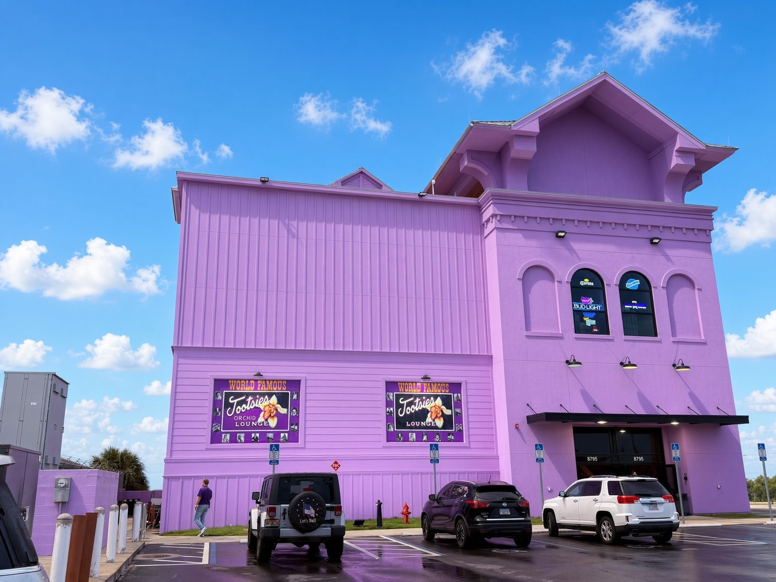 Tootsie’s Orchid Lounge