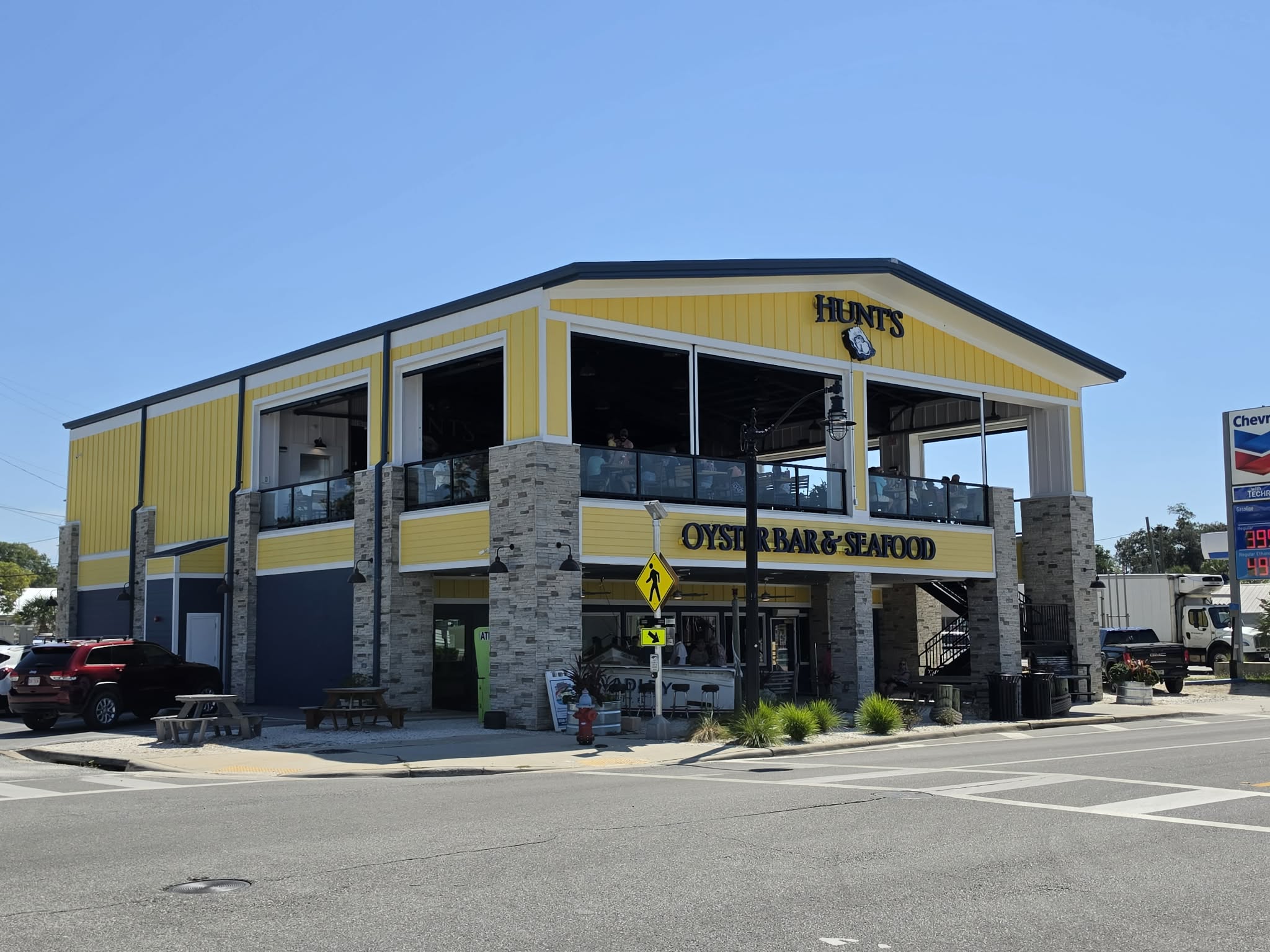 Hunt’s Oyster Bar