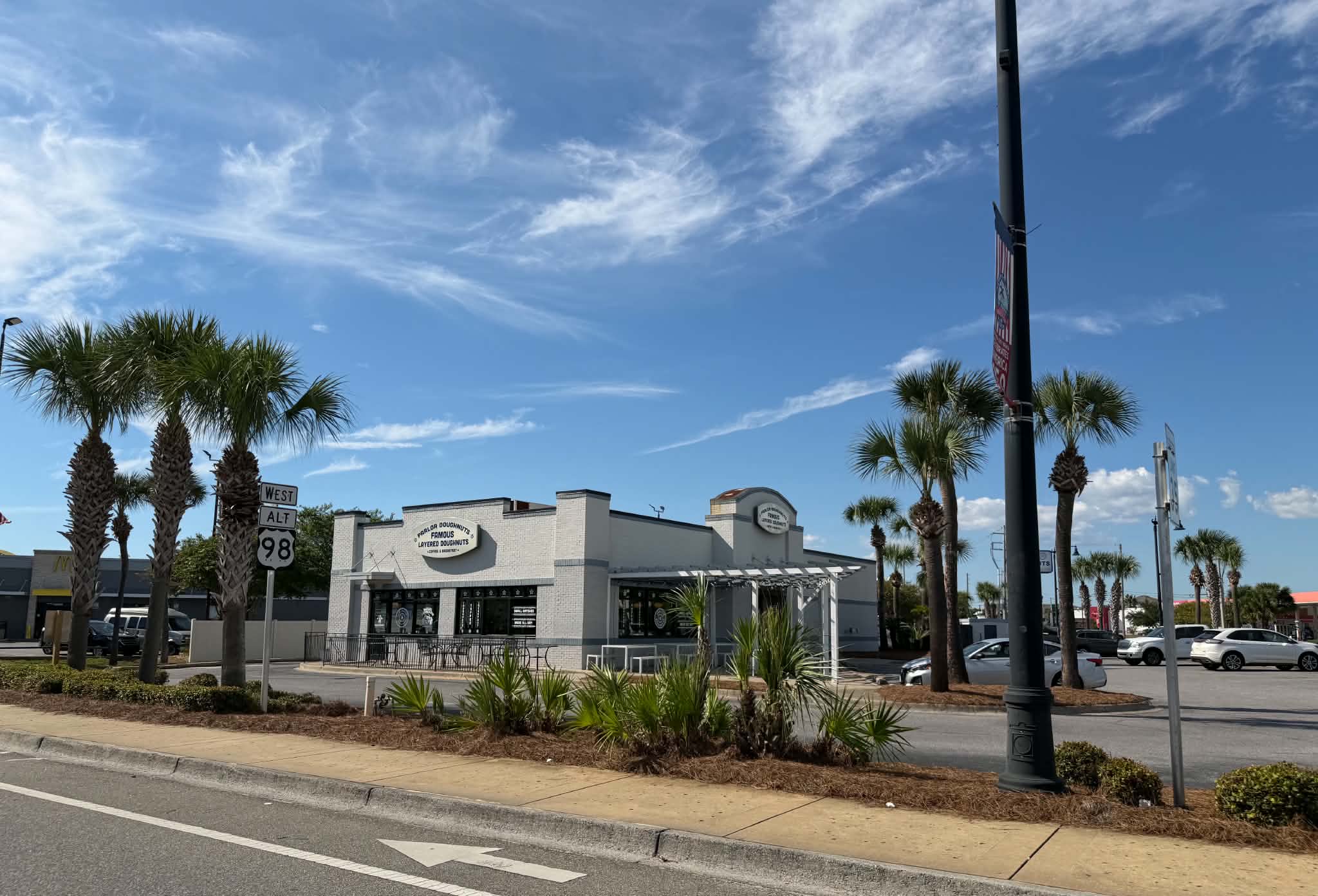 Parlor Doughnuts storefront with palm trees